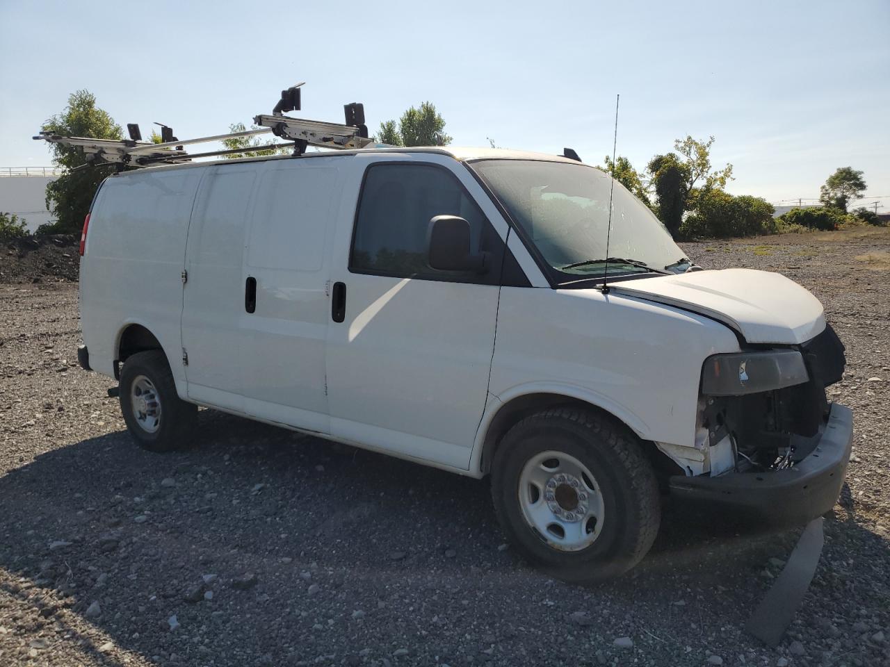 2019 Chevrolet Express G3500 - Фото 4