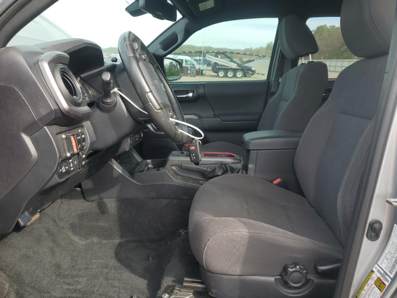 2018 Toyota Tacoma Double Cab - Фото 7