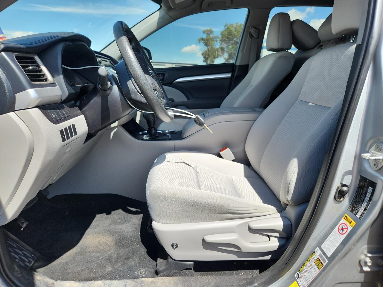 2019 Toyota Highlander Le - Фото 7