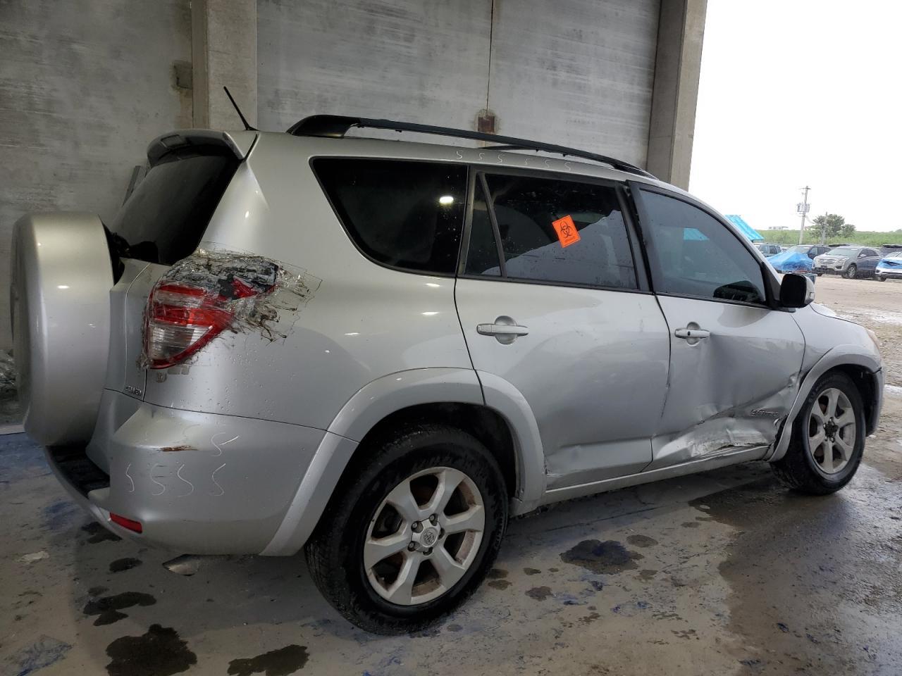2012 Toyota Rav4 Limited - Image 3