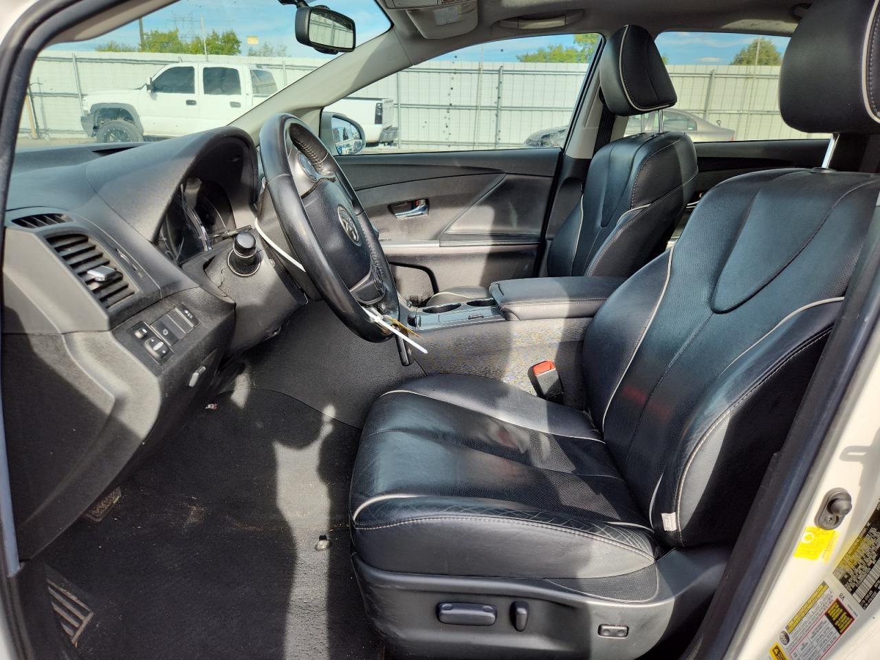 2013 Toyota Venza Le - Image 7