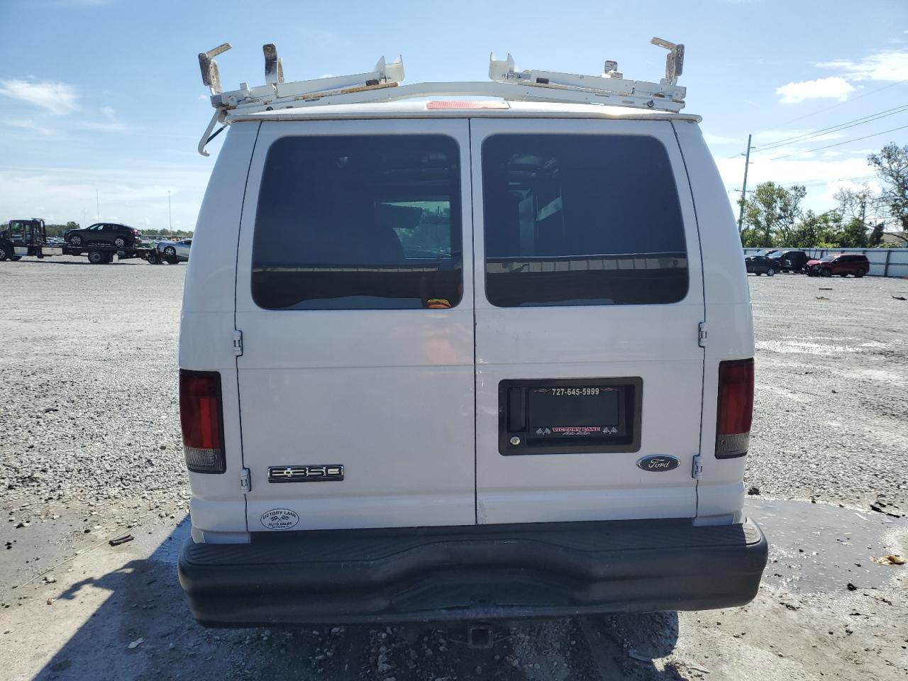 2006 Ford Econoline Cargo E-35 - Фото 6