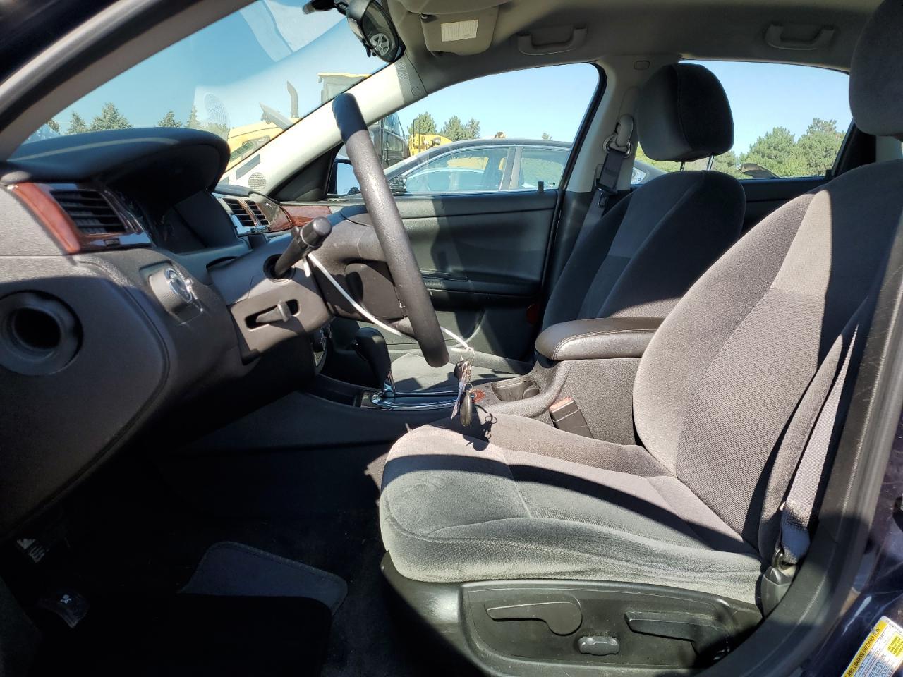 2010 Chevrolet Impala Ls - Фото 7