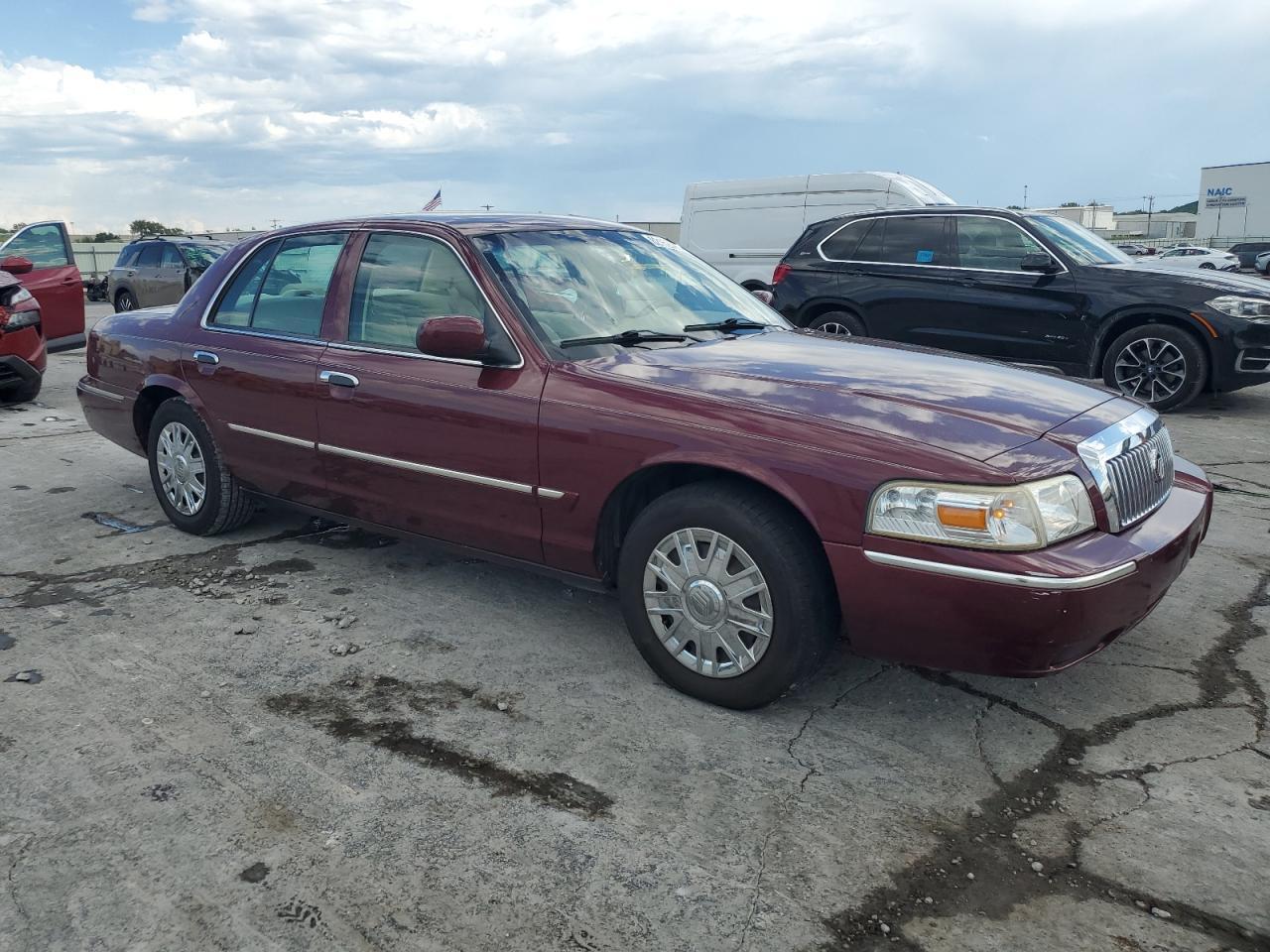 2008 Mercury Grand Marquis Gs - Image 4