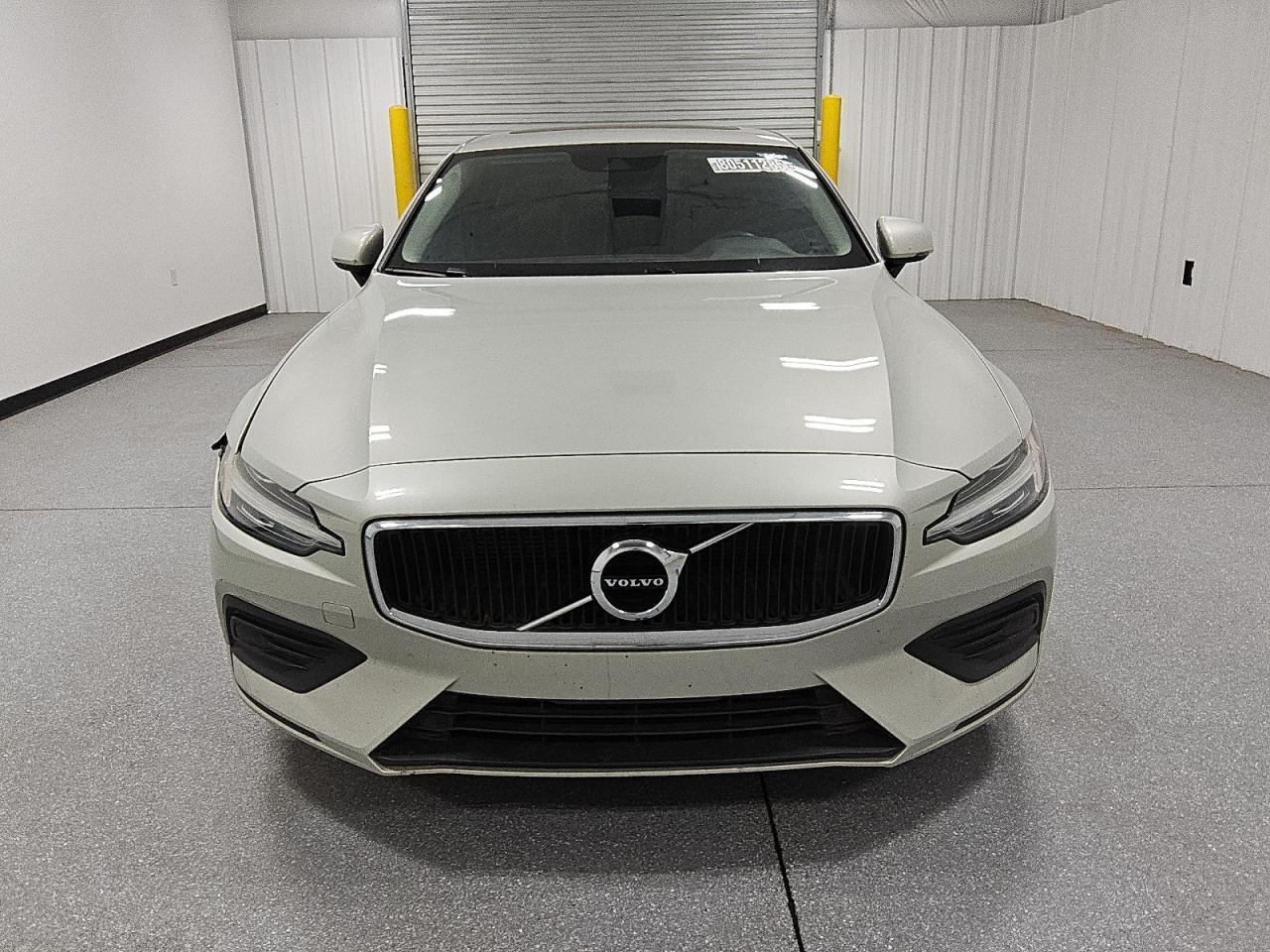 2019 Volvo S60 T5 Momentum - Фото 5