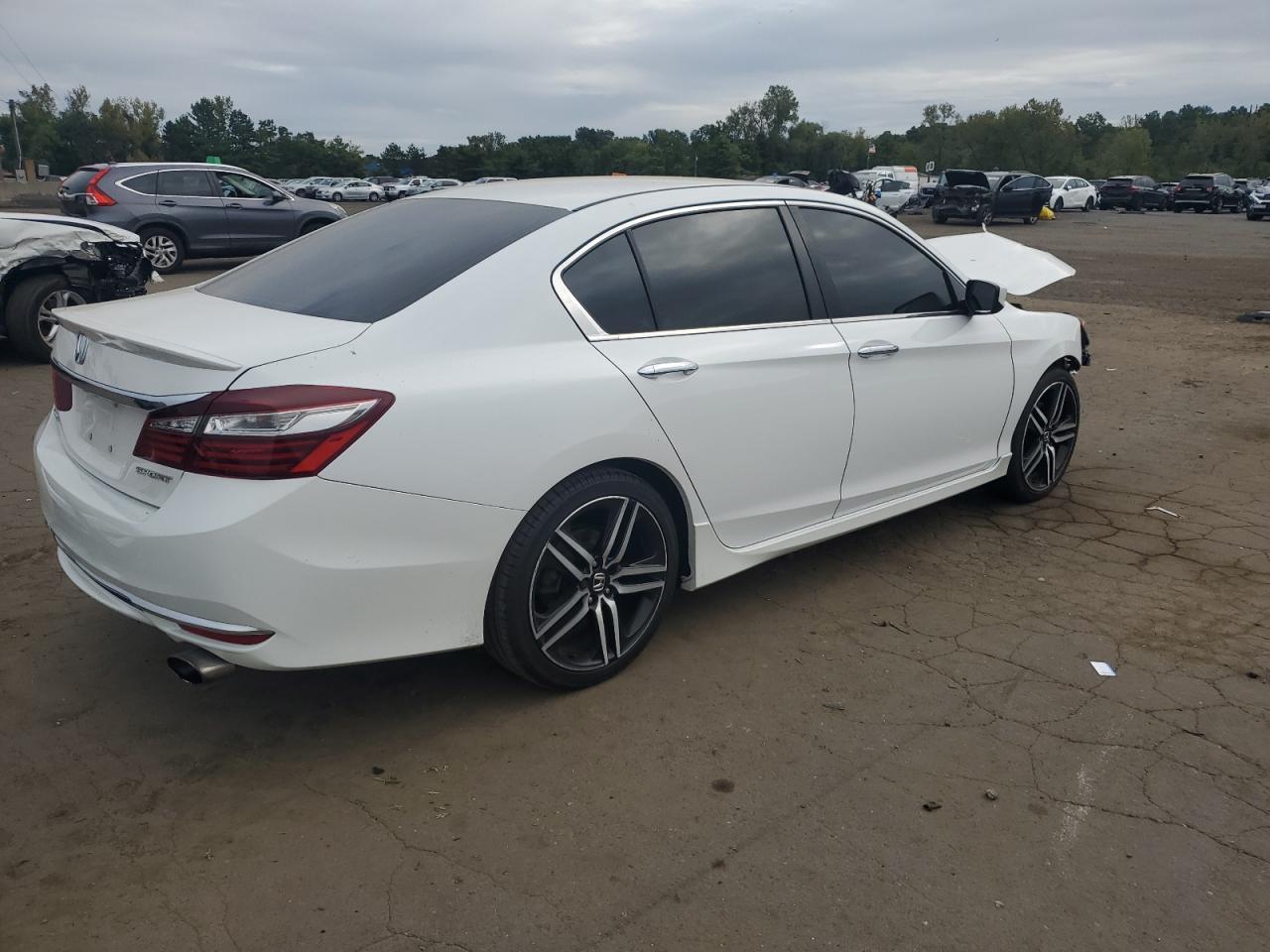 2016 Honda Accord Sport - Фото 3