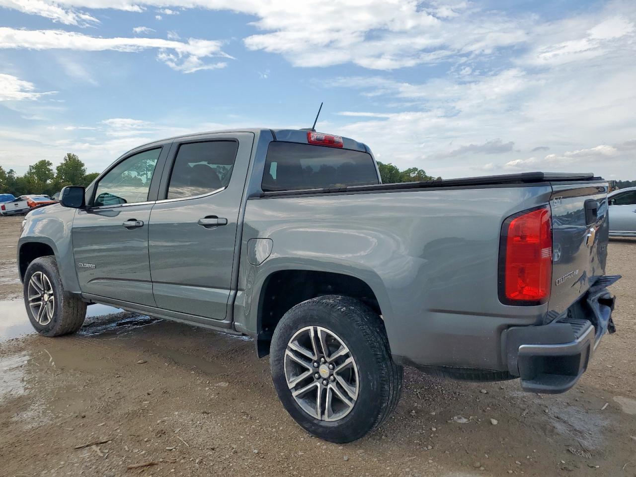 2019 Chevrolet Colorado Lt - Image 2
