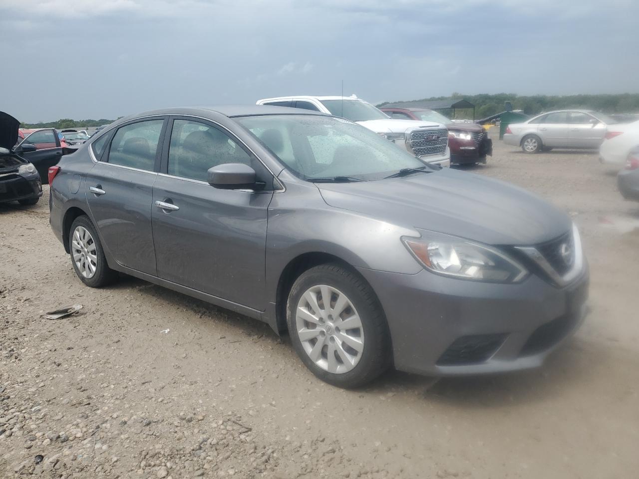 2016 Nissan Sentra S - Image 4