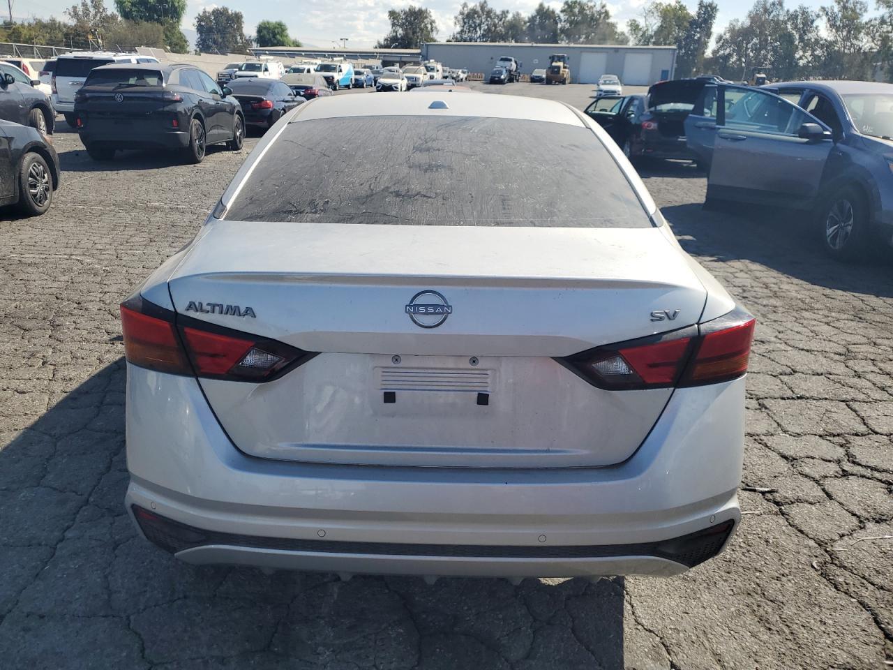 2024 Nissan Altima Sv - Фото 6