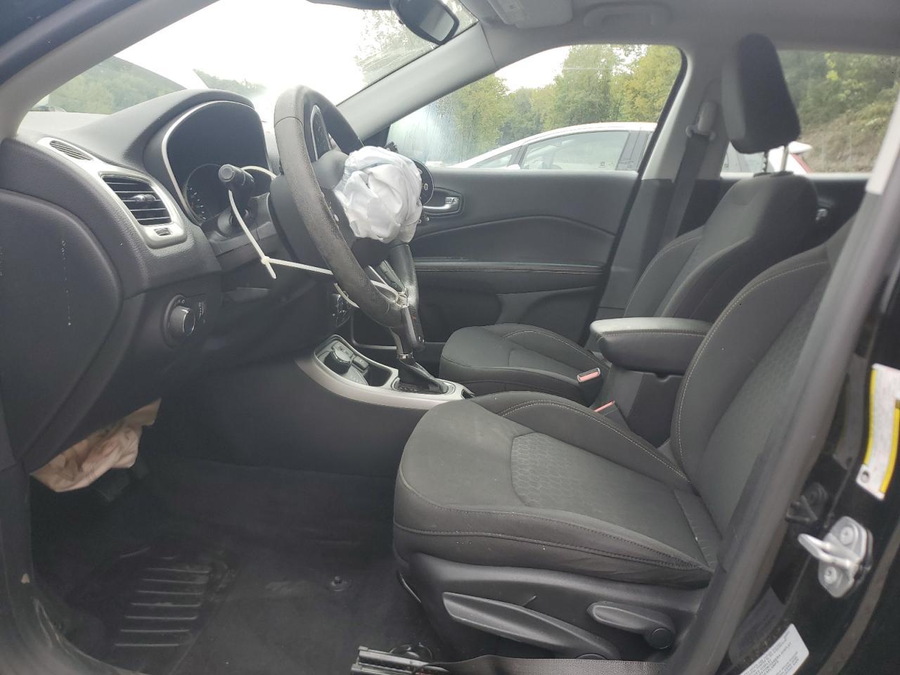 2018 Jeep Compass Sport - Фото 7