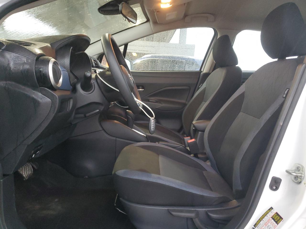 2025 Nissan Versa Sv - Image 7