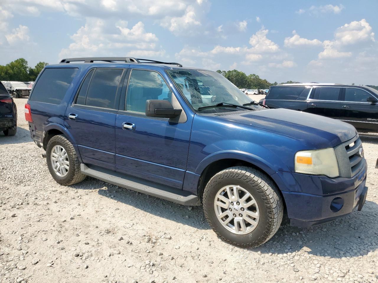 2011 Ford Expedition Xlt - Фото 4