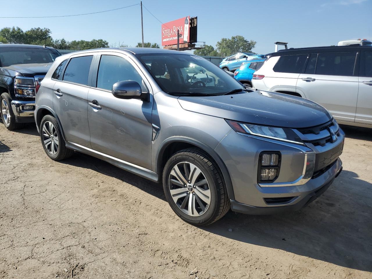 2021 Mitsubishi Outlander Sport Es - Фото 4