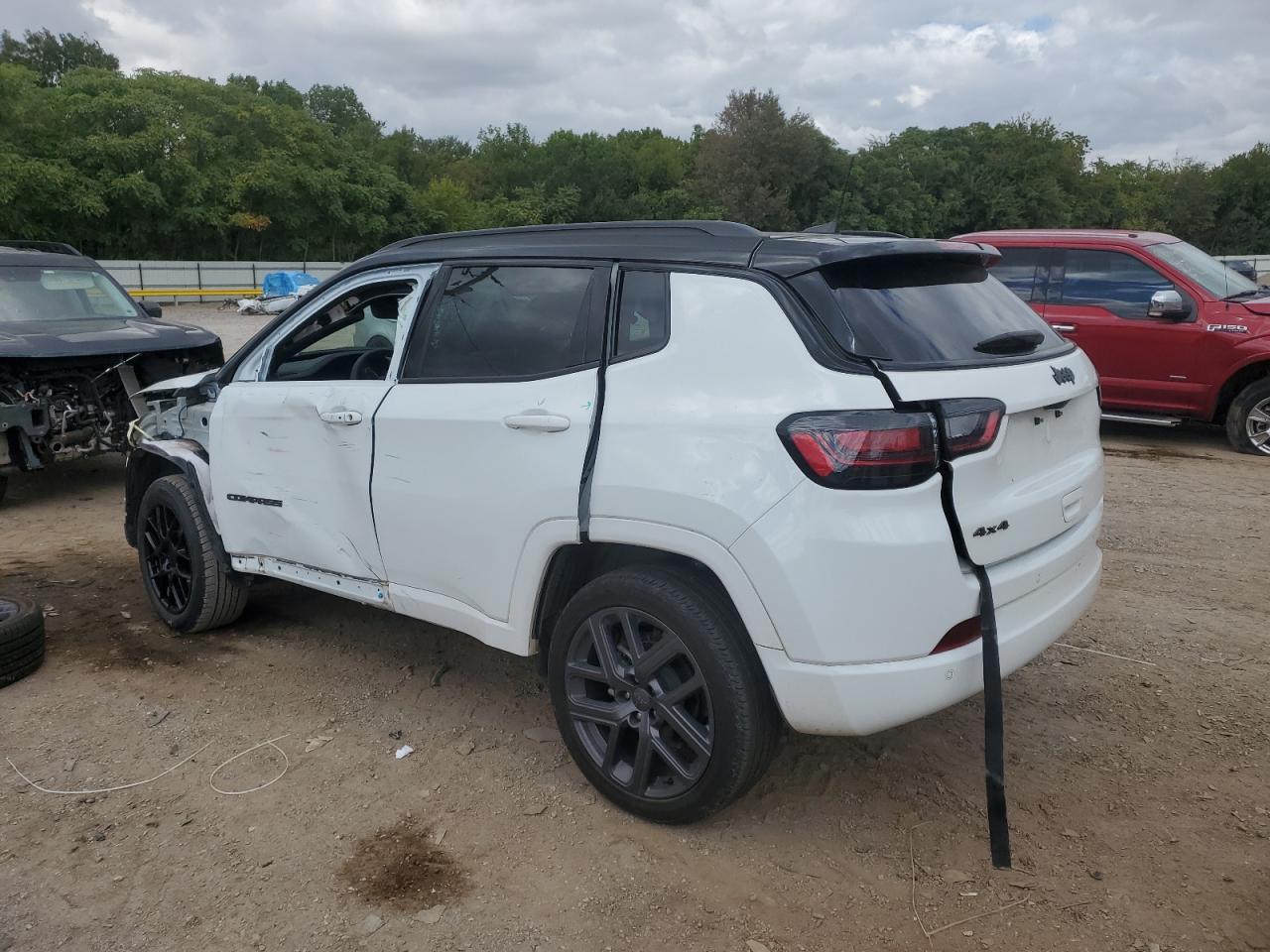 2024 Jeep Compass Limited - Image 2