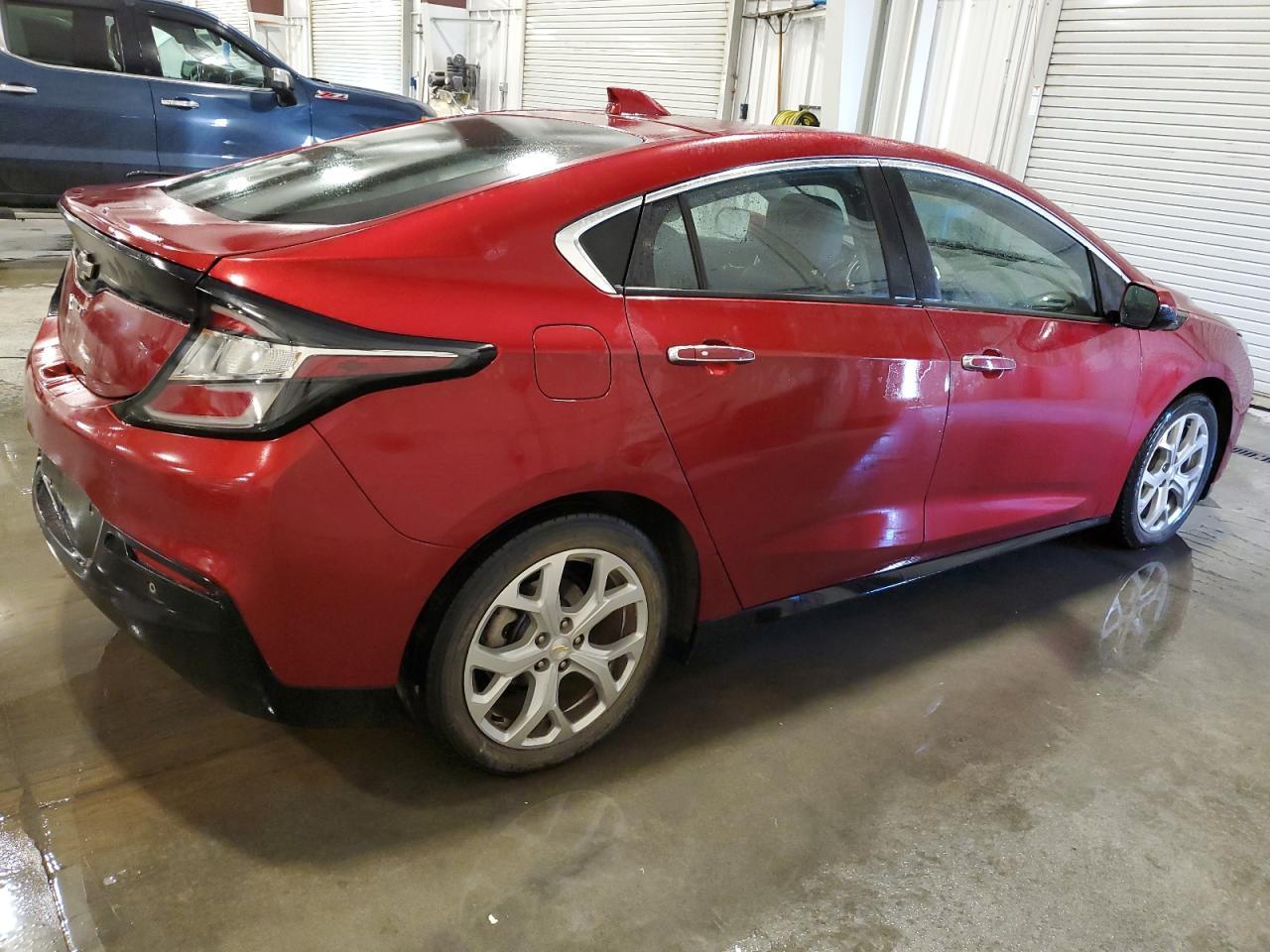 2018 Chevrolet Volt Premier - Фото 3