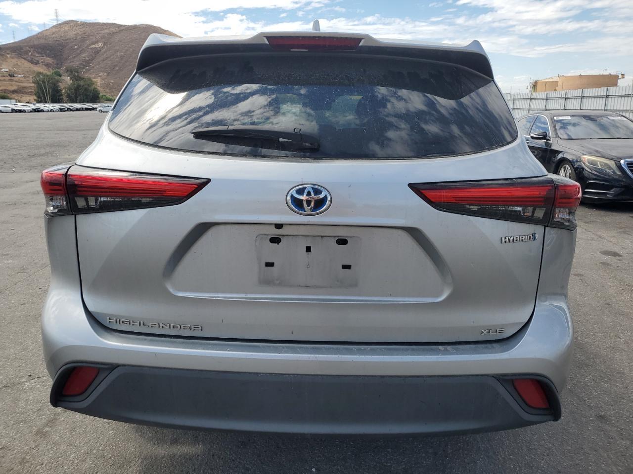 2021 Toyota Highlander Hybrid Xle - Фото 6