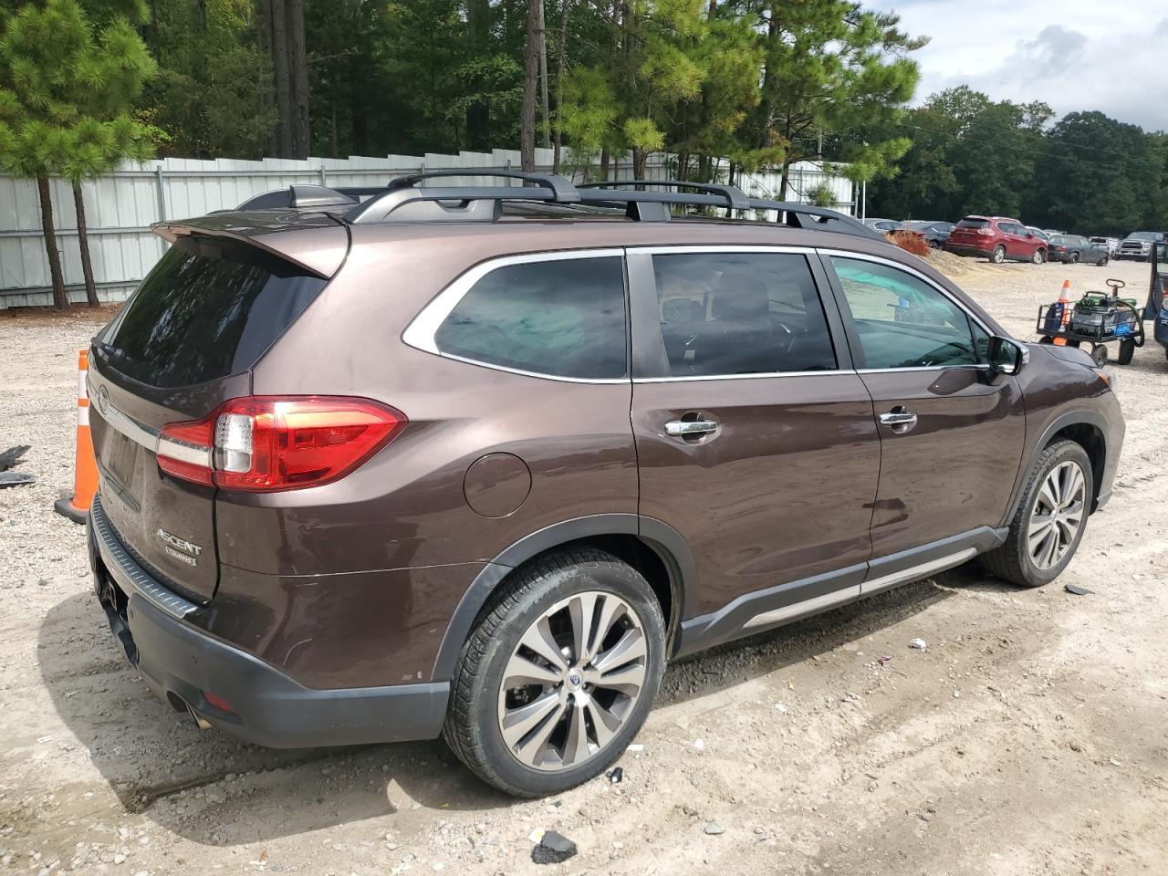 2020 Subaru Ascent Touring - Фото 3