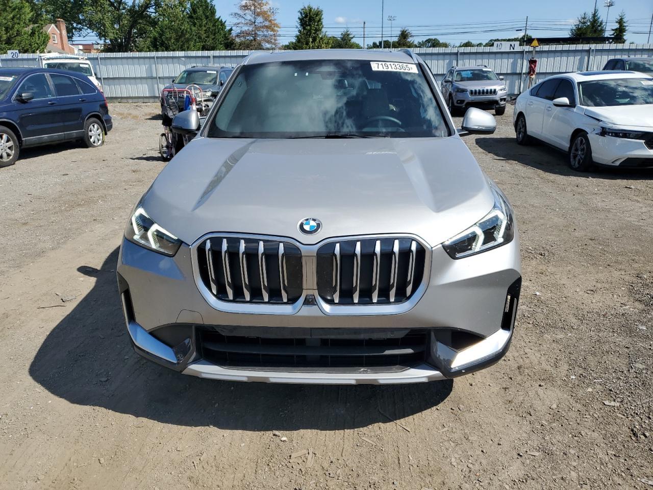 2025 BMW X1 xDrive28I - Image 5