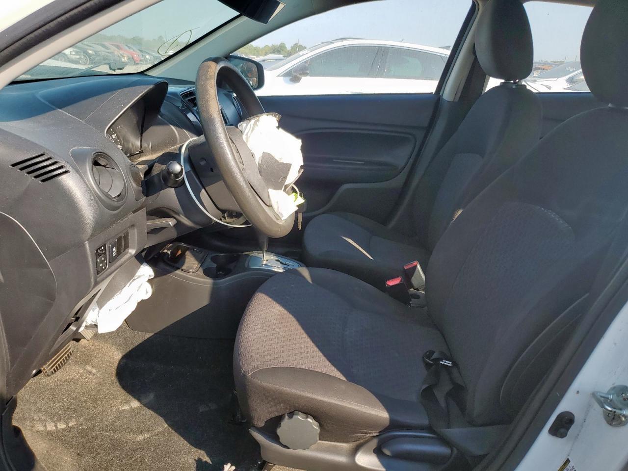 2019 Mitsubishi Mirage Es - Image 7