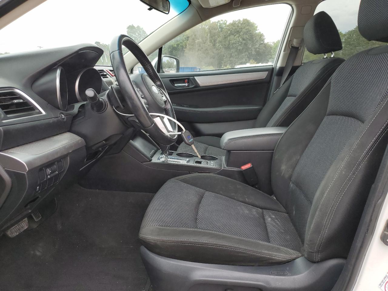 2017 Subaru Outback 2.5I Premium - Image 7