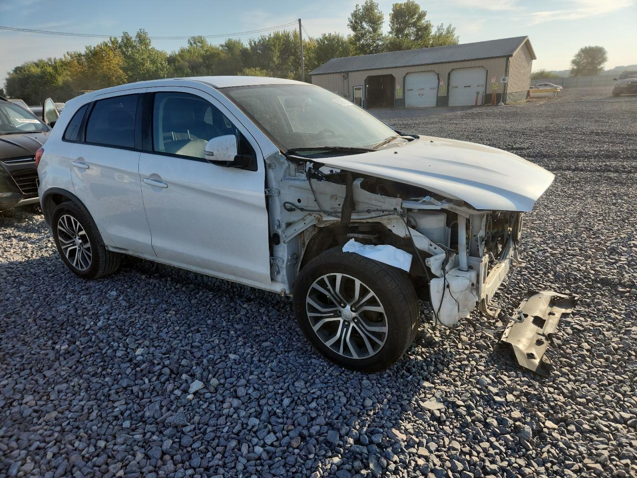 2018 Mitsubishi Outlander Sport Es - Image 4