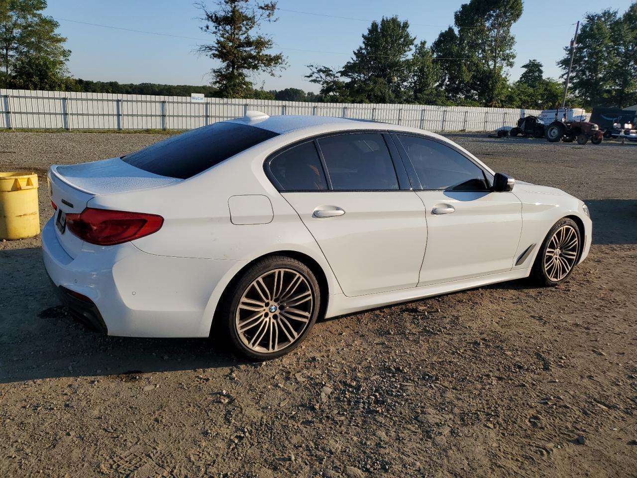 2019 BMW M550Xi - Image 3
