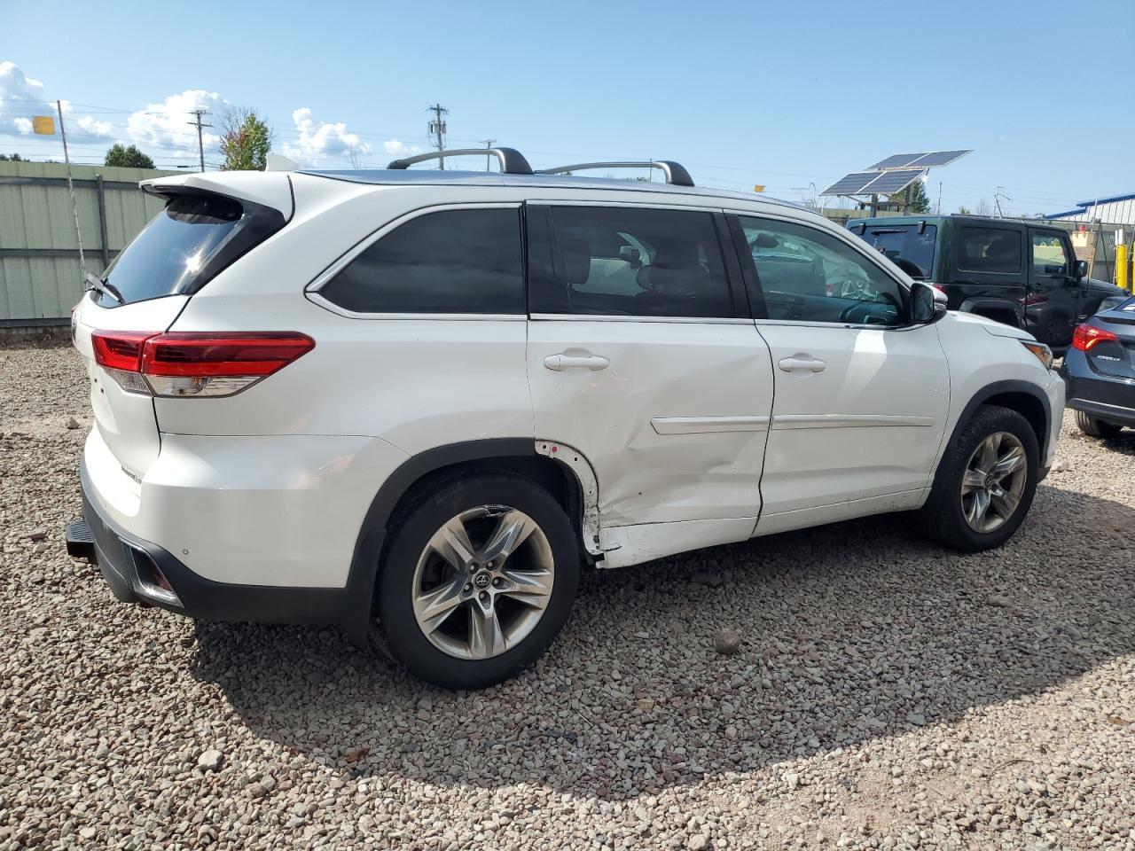 2018 Toyota Highlander Limited - Фото 3