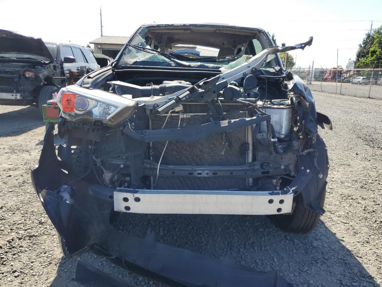 2016 Toyota 4Runner Sr5/Sr5 Premium - Image 5