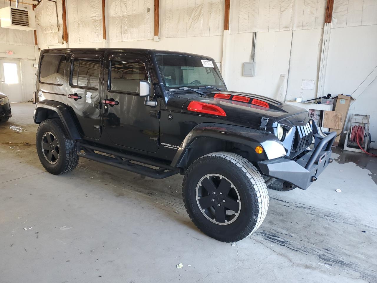 2012 Jeep Wrangler Unlimited Sahara - Image 4