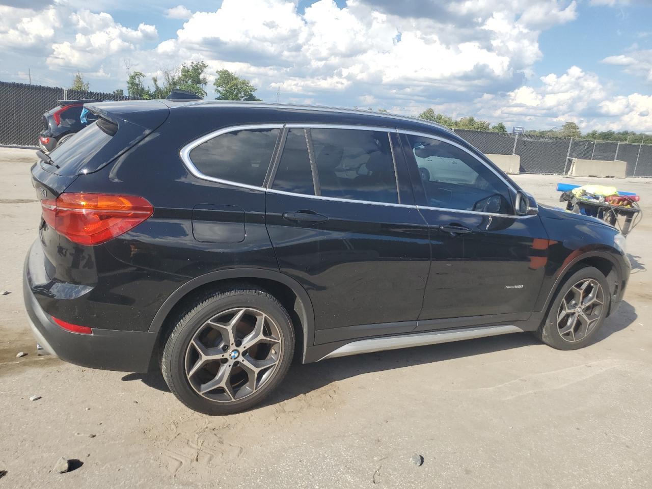 2016 BMW X1 xDrive28I - Фото 3