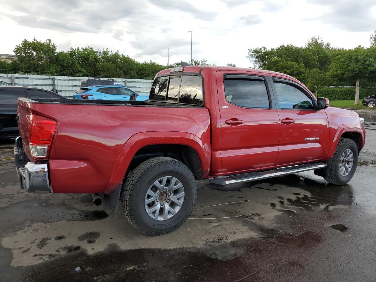 2018 Toyota Tacoma Double Cab - Фото 3
