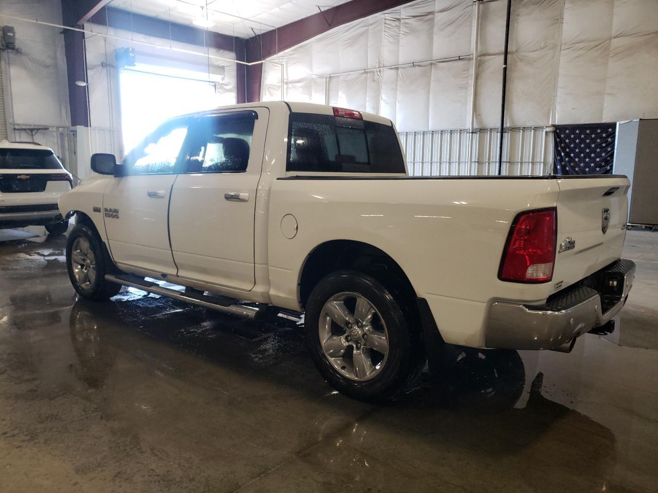 2017 Ram 1500 Slt - Фото 2