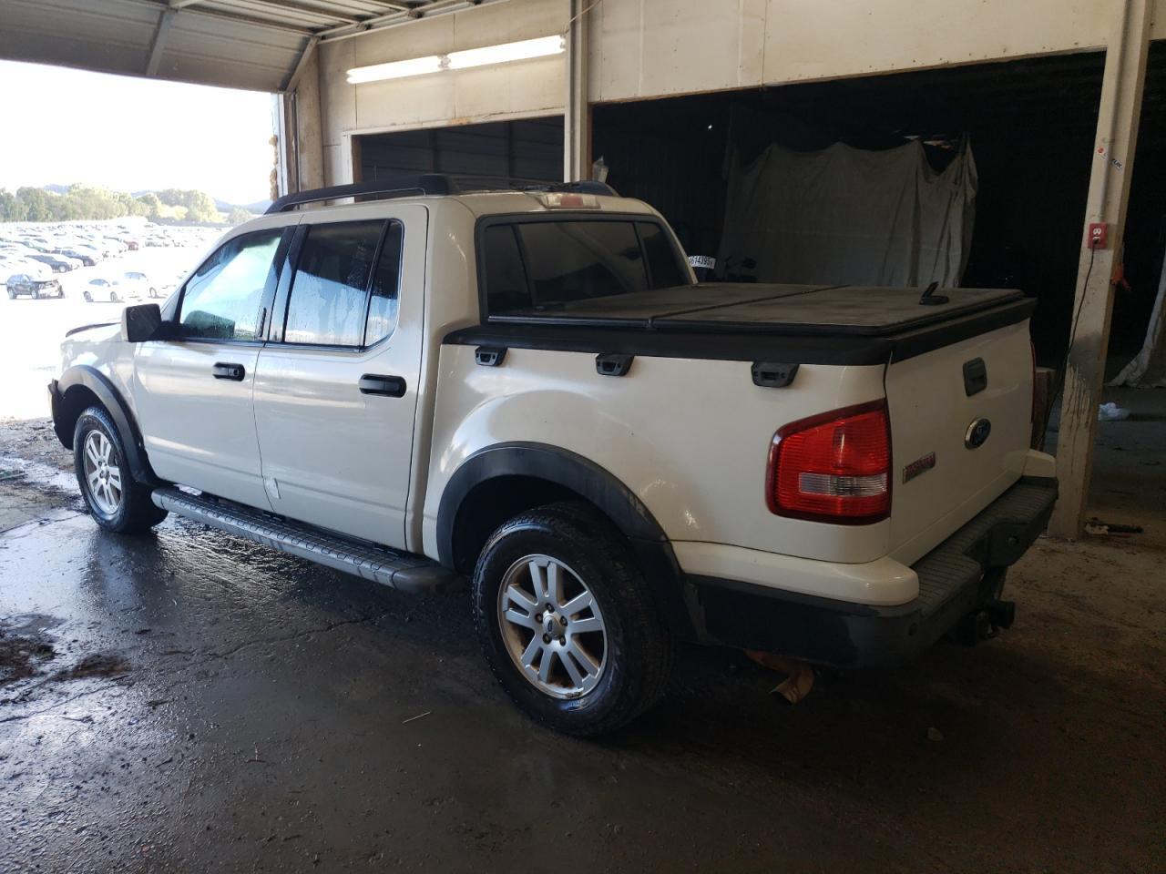 2010 Ford Explorer Sport Trac Xlt - Фото 2