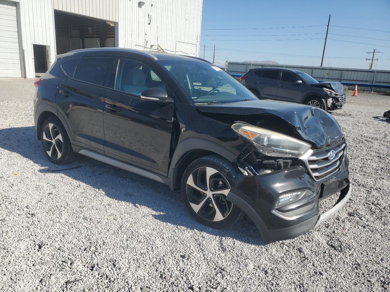 2017 Hyundai Tucson Limited - Image 4