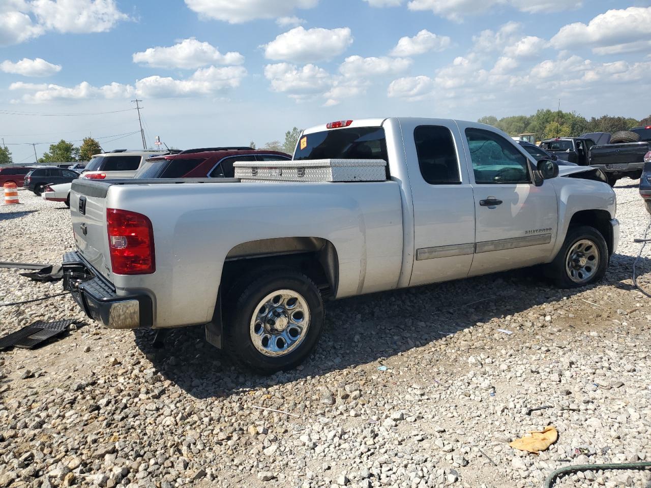2011 Chevrolet Silverado C1500 Lt - Фото 3