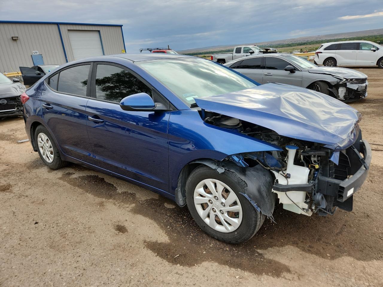 2017 Hyundai Elantra Se - Фото 4