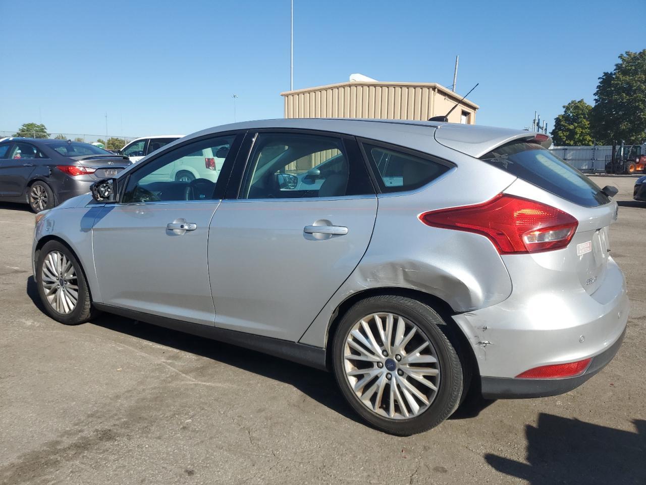 2016 Ford Focus Titanium - Фото 2