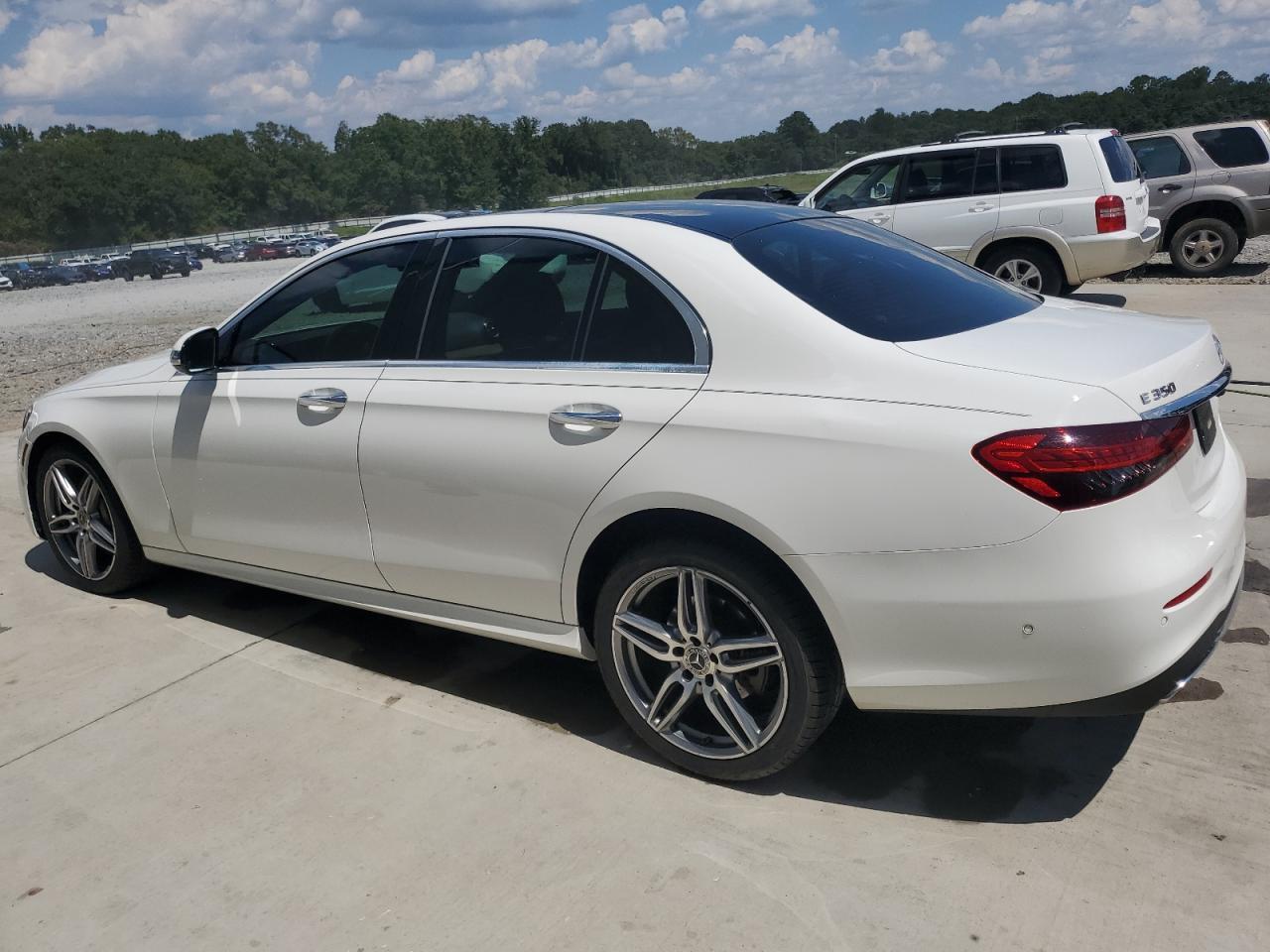 2021 Mercedes-Benz E 350 - Image 2