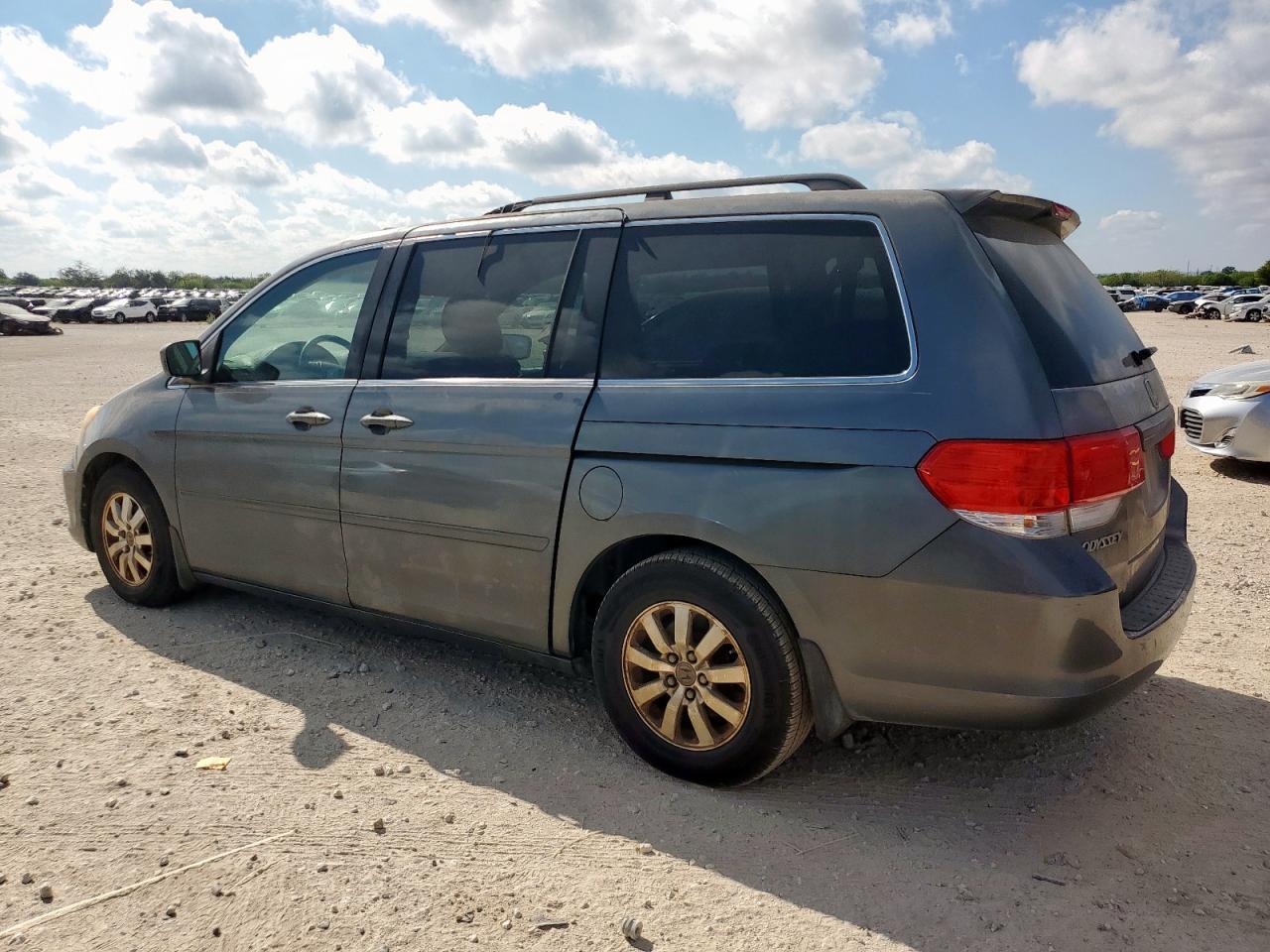 2010 Honda Odyssey Exl - Фото 2
