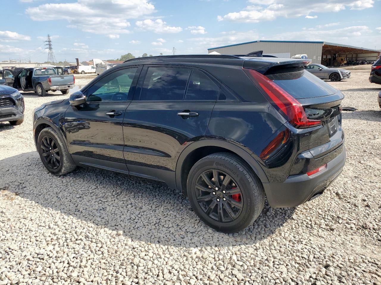2021 Cadillac Xt4 Premium Luxury - Image 2