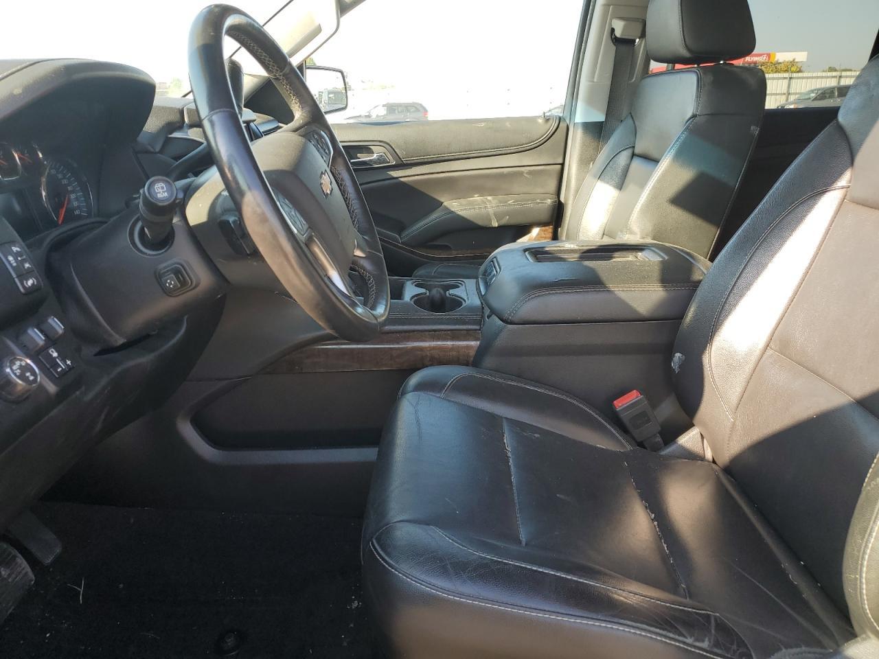 2018 Chevrolet Suburban K1500 Lt - Image 7