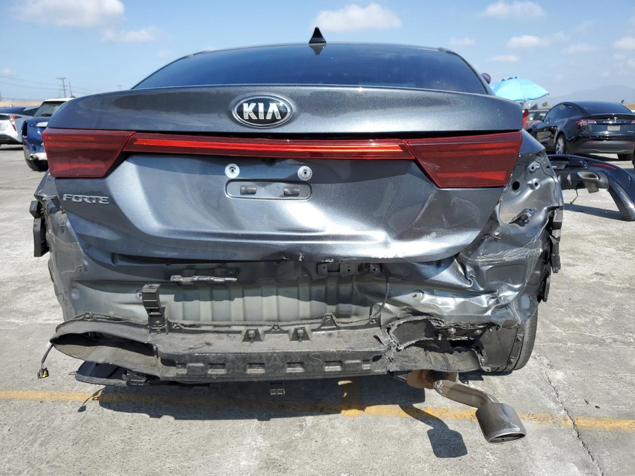 2021 Kia Forte Fe - Фото 6
