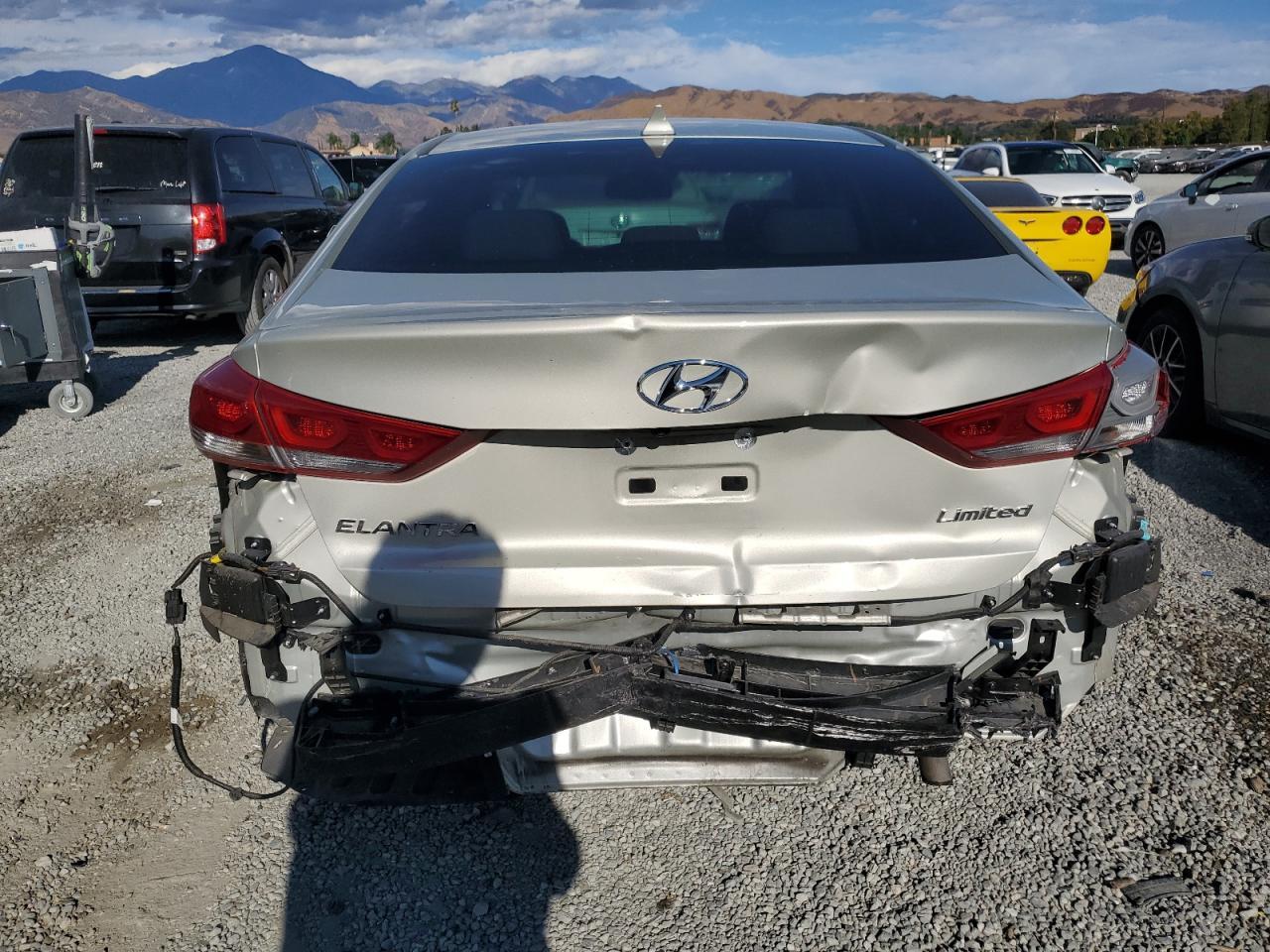 2018 Hyundai Elantra Sel - Фото 6