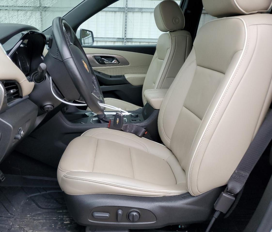 2022 Chevrolet Traverse Premier - Фото 7