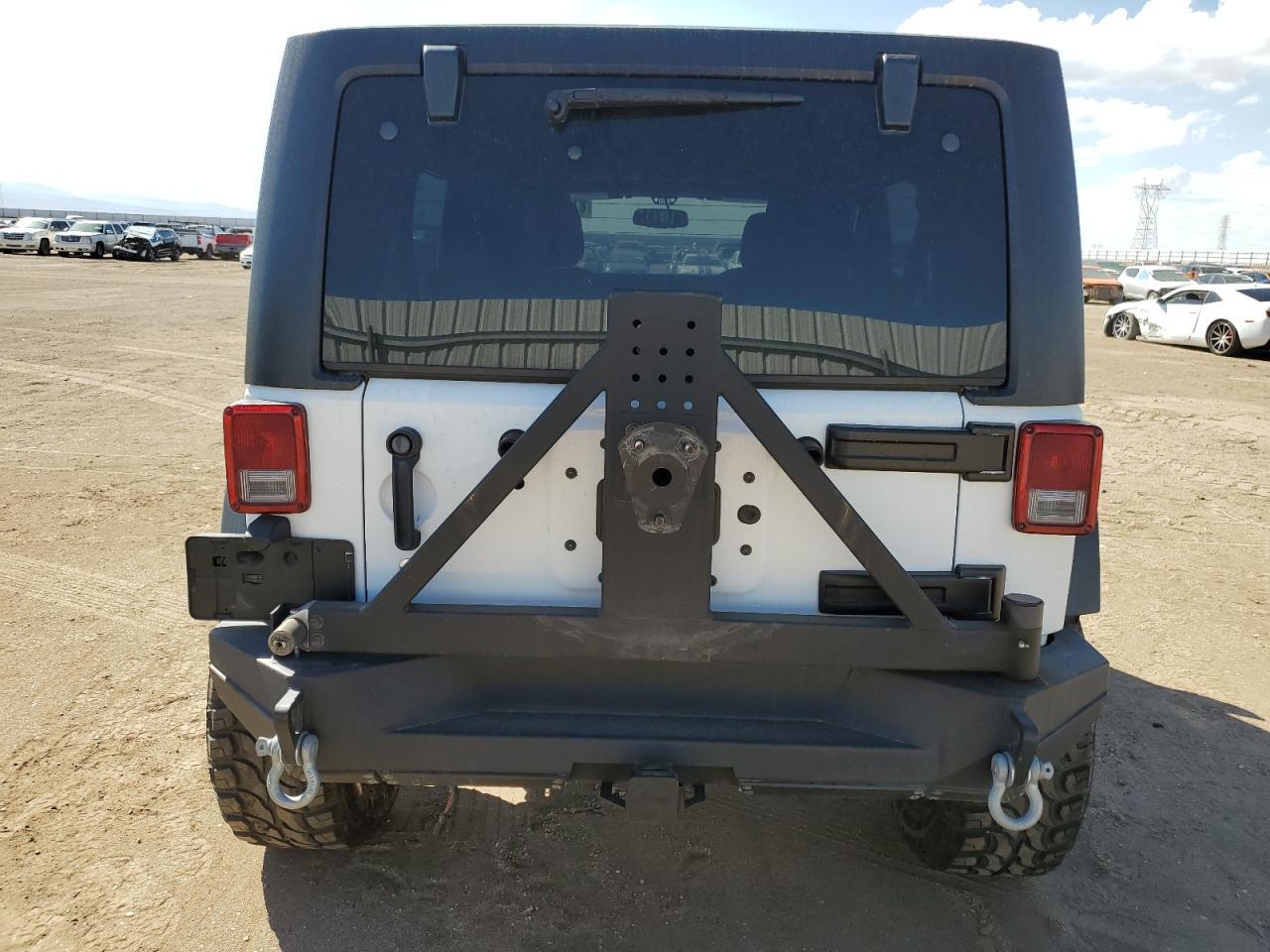 2017 Jeep Wrangler Unlimited Sport - Image 6
