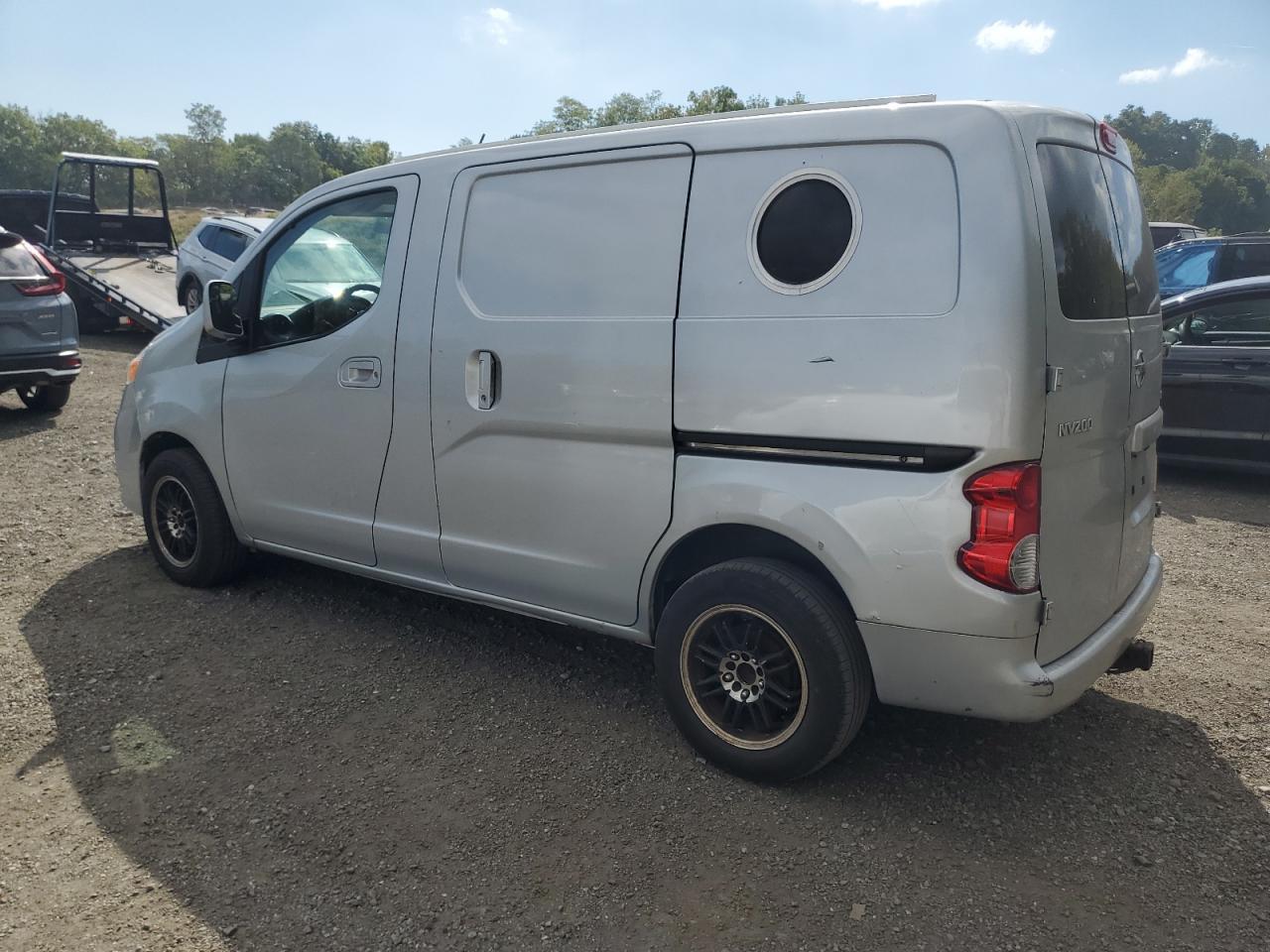 2013 Nissan Nv200 2.5S - Image 2