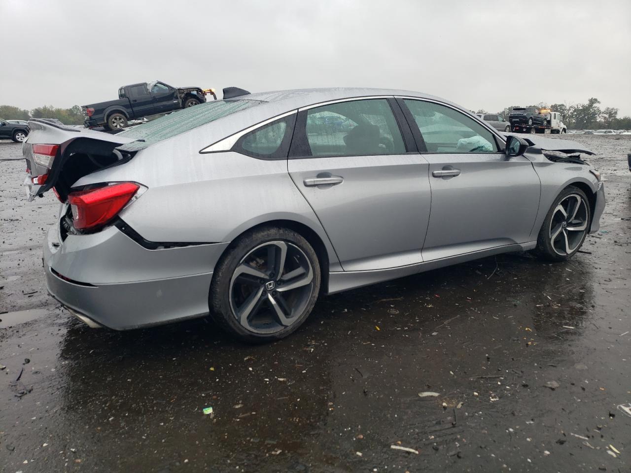 2022 Honda Accord Sport - Image 3