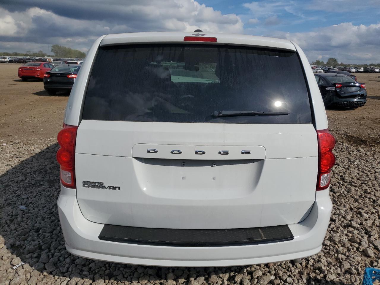 2017 Dodge Grand Caravan Se - Фото 6