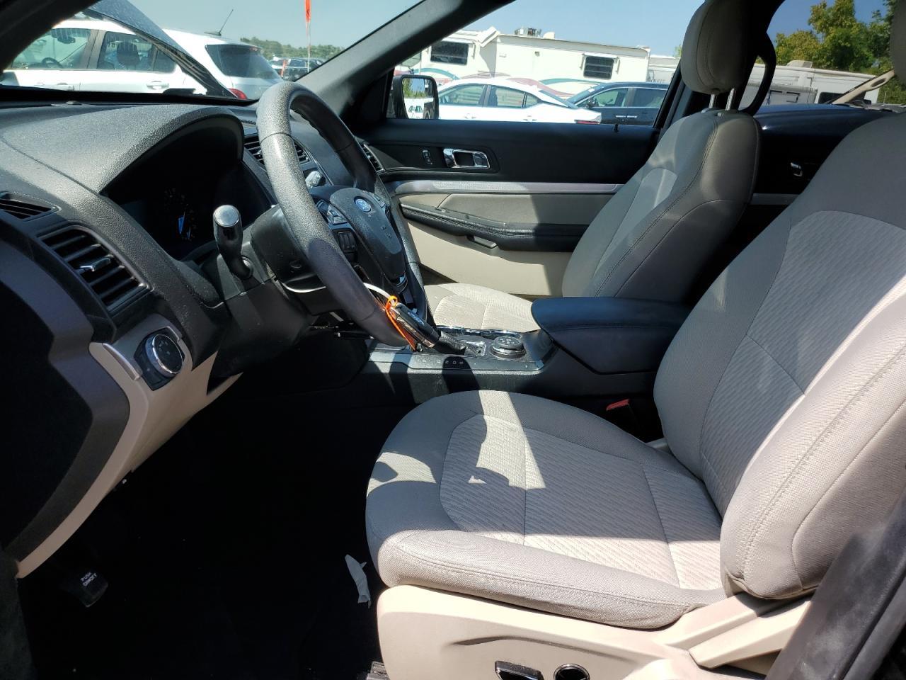 2018 Ford Explorer - Image 7
