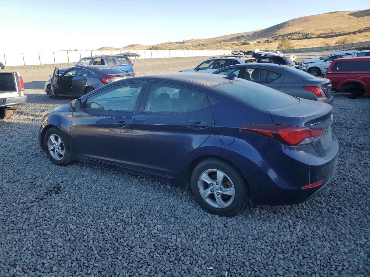 2014 Hyundai Elantra Se - Фото 2